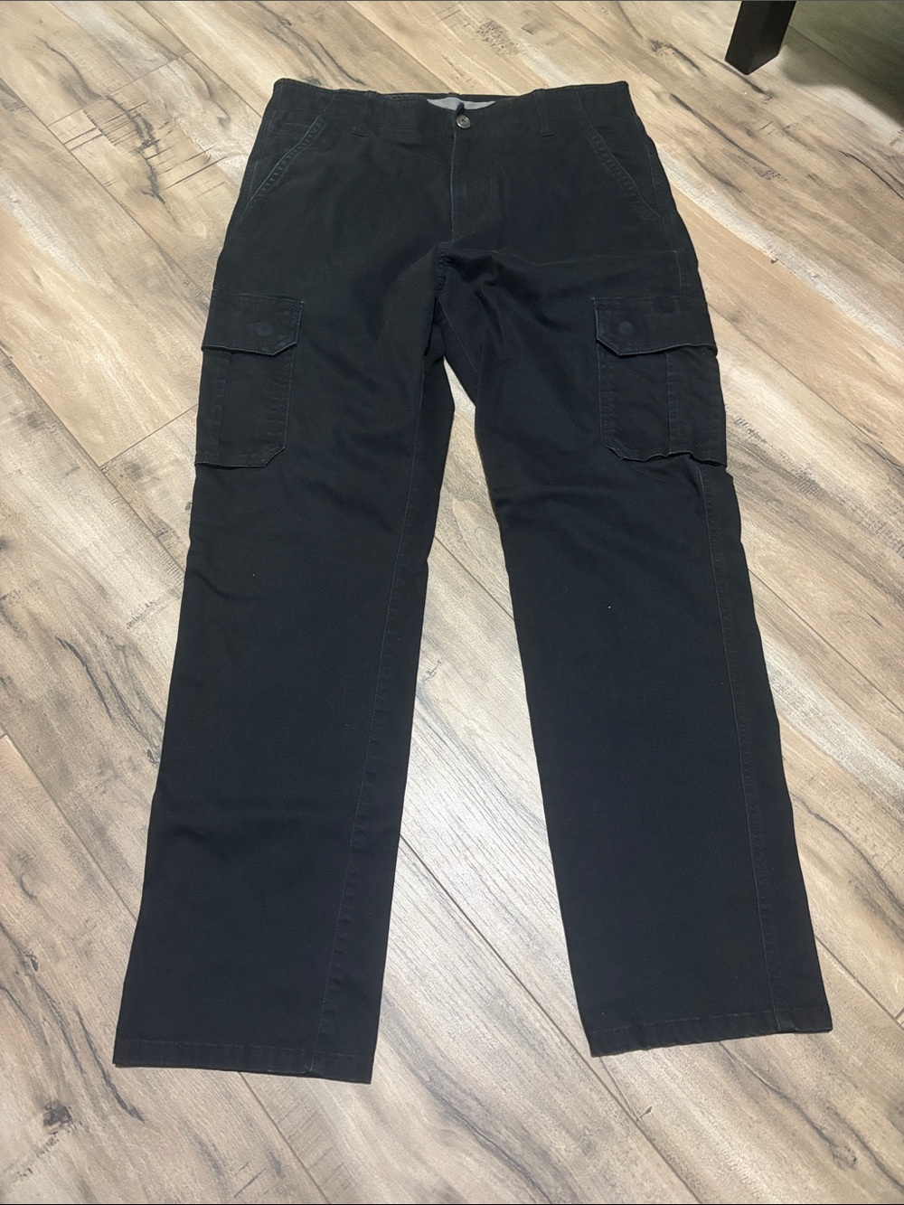 Denver Hayes Black Stretch Cargo Pants with Side Pockets